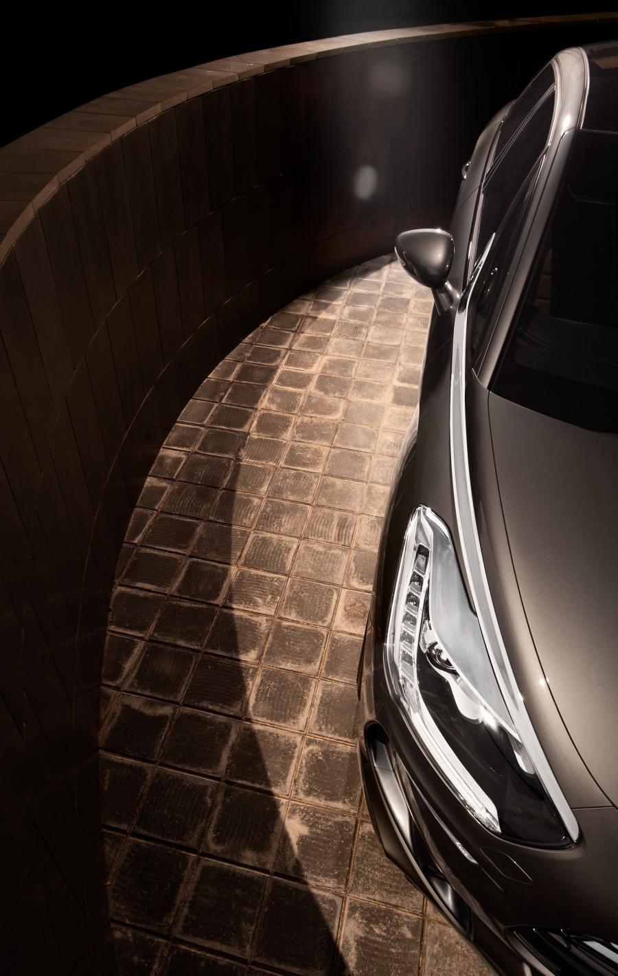  Citroen DS5 2012 года  (фото 23 из 182)